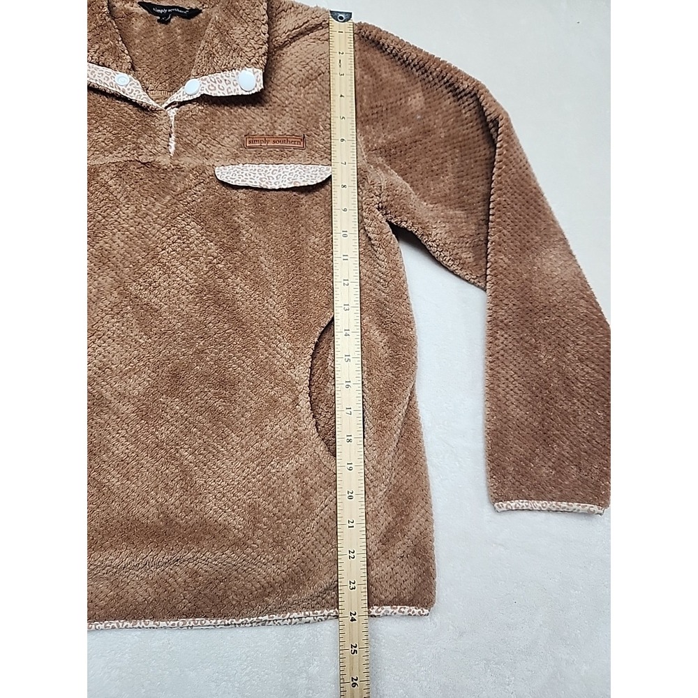 Simply Southern 1/4 Snap Pullover Fleece Small Brown Leopard Trim With Pocket - Picture 4 of 7